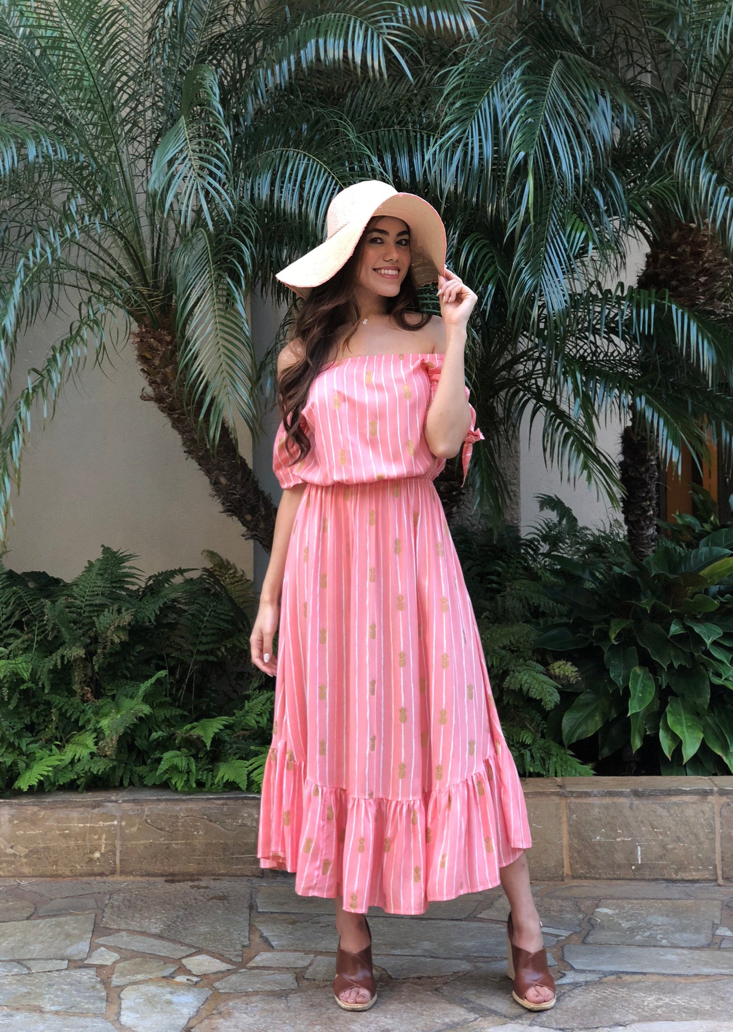 Okika 菠萝印花夏威夷连衣裙