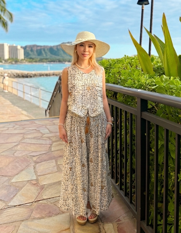 Kimo Golden Hibiscus Pants