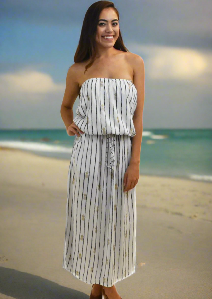 Kaipo Long Hawaiian Dress in Pineapple Print Angels by the Sea Hawaii Kaipo Long Hawaiian Dress in Pineapple Print Angels by the Sea Hawaii
