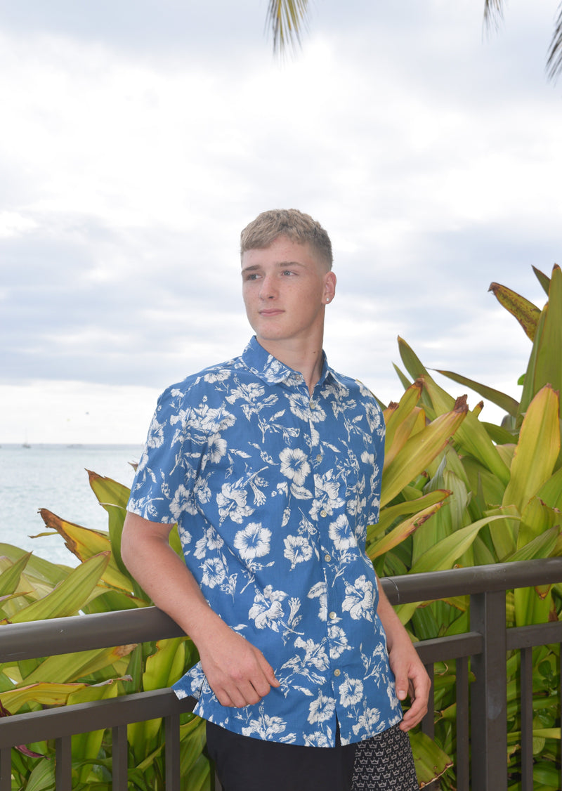 Men's Mele Hibiscus Hawaiian Shirt
