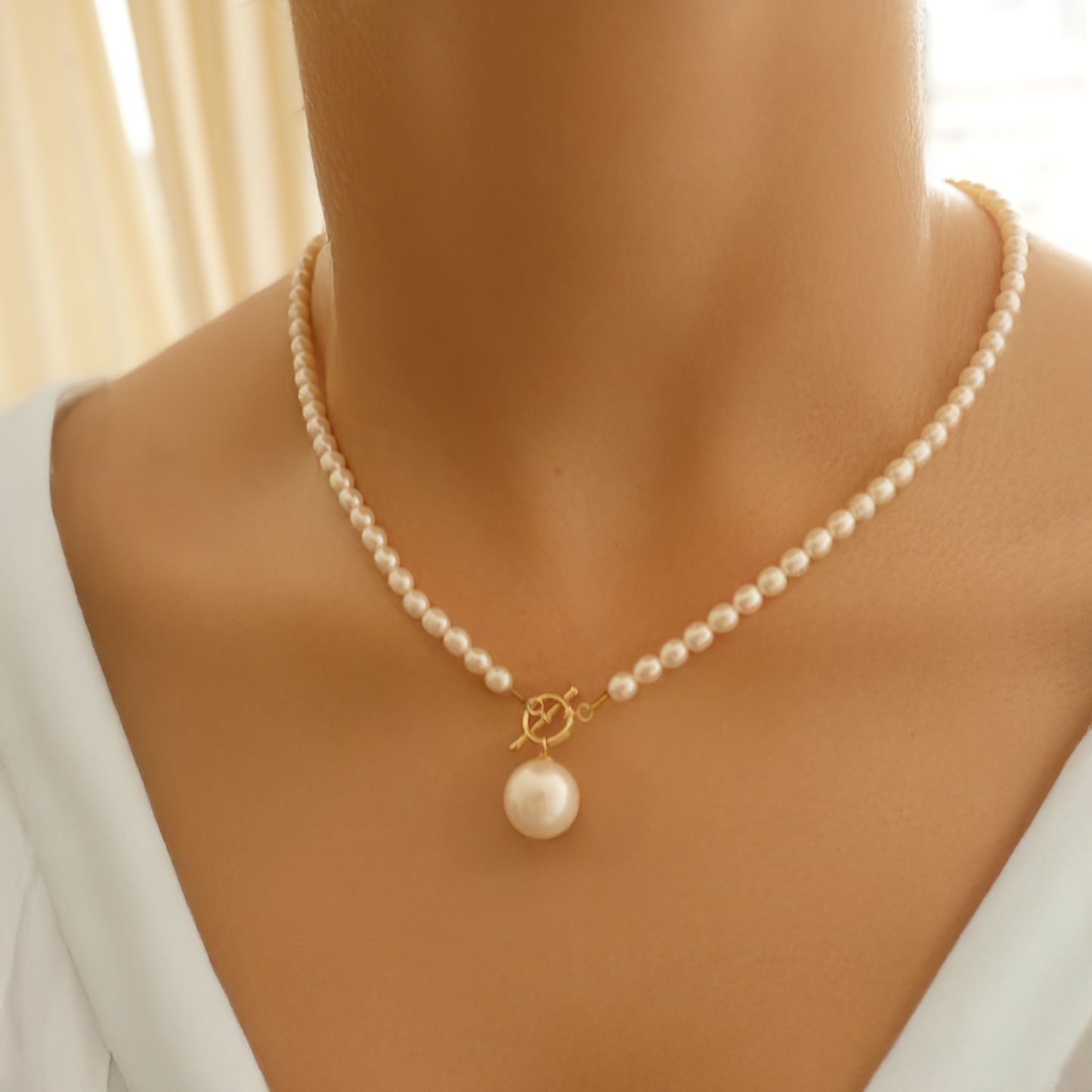 Pearl Lock Necklace