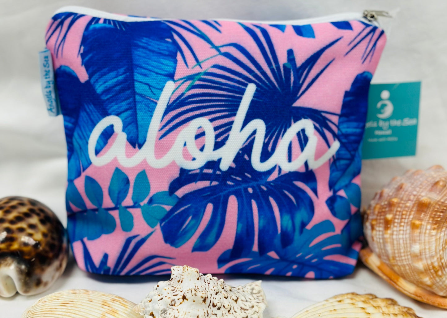 Aloha Leaf Pink Hawaiian Pouch