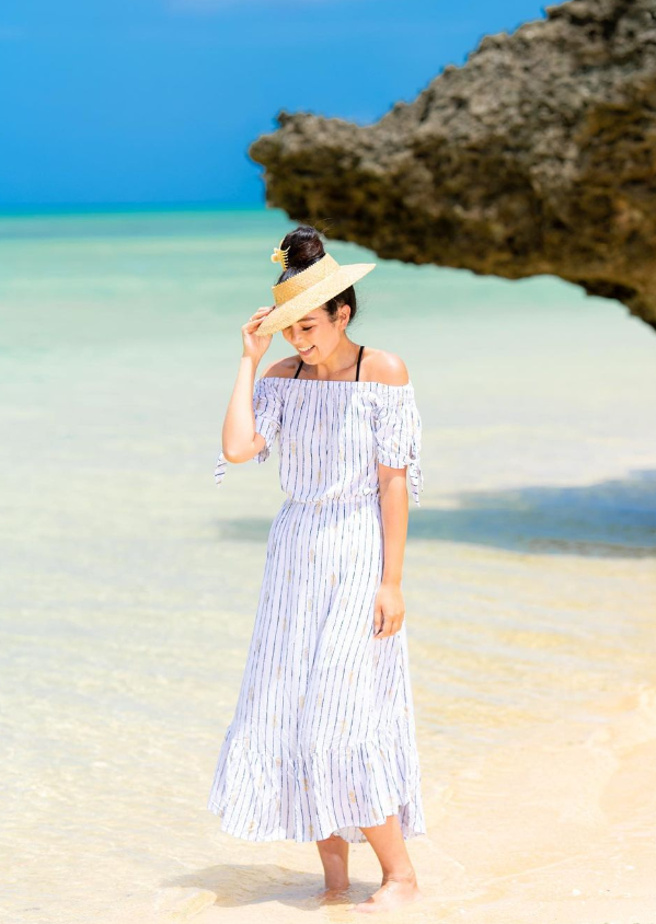 beach hawaiian dress Maunakea Mid Length Hawaiian Dress