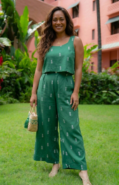 Kalei Pineappple Linen Square Neck Crop Top